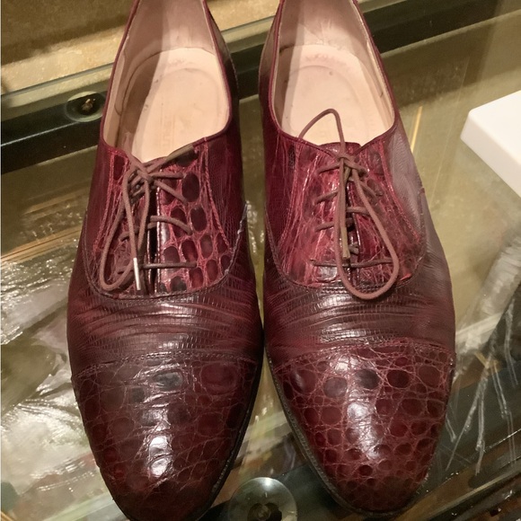 Men's Burgundy Leather Dress Shoes - Picture 2 of 6